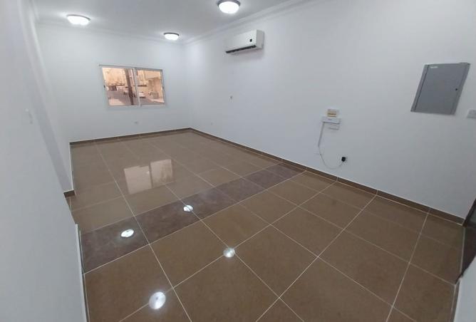 61279820 - Property Main Image