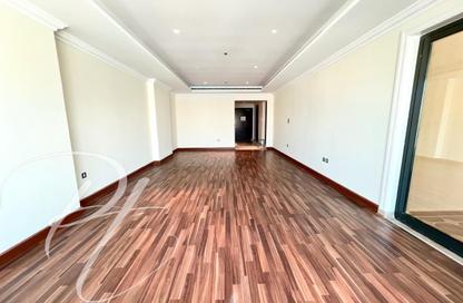 Apartment - 2 Bedrooms - 3 Bathrooms for rent in Tower 31 - Porto Arabia - The Pearl Island - Doha Apartment - 2 Bedrooms - 3 Bathrooms for rent in Tower 31 - Porto Arabia - The Pearl Island - Doha
