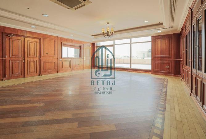 57357105 - Property Image 3