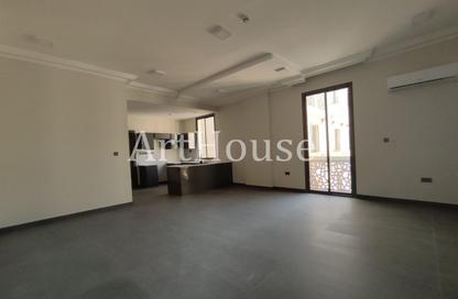 Apartment - 1 Bedroom - 2 Bathrooms for rent in Bin Omran - Fereej Bin Omran - Doha