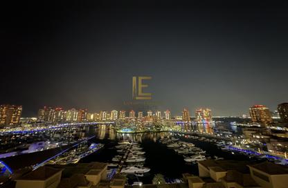 Apartment - 2 Bedrooms - 3 Bathrooms for sale in West Porto Drive - Porto Arabia - The Pearl Island - Doha
