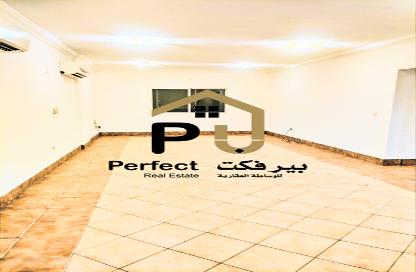 Apartment - 3 Bedrooms - 3 Bathrooms for rent in Al Jazeera Street - Fereej Bin Mahmoud North - Fereej Bin Mahmoud - Doha