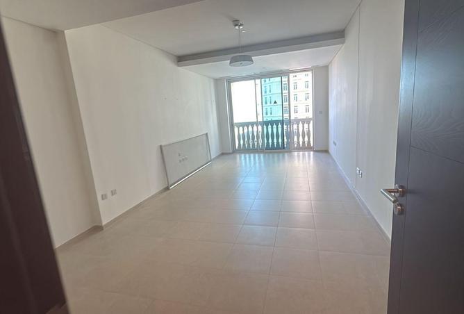 57303106 - Property Image 2