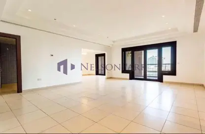 Apartment - 2 Bedrooms - 3 Bathrooms for rent in Tower 24 - Porto Arabia - The Pearl Island - Doha Apartment - 2 Bedrooms - 3 Bathrooms for rent in Tower 24 - Porto Arabia - The Pearl Island - Doha