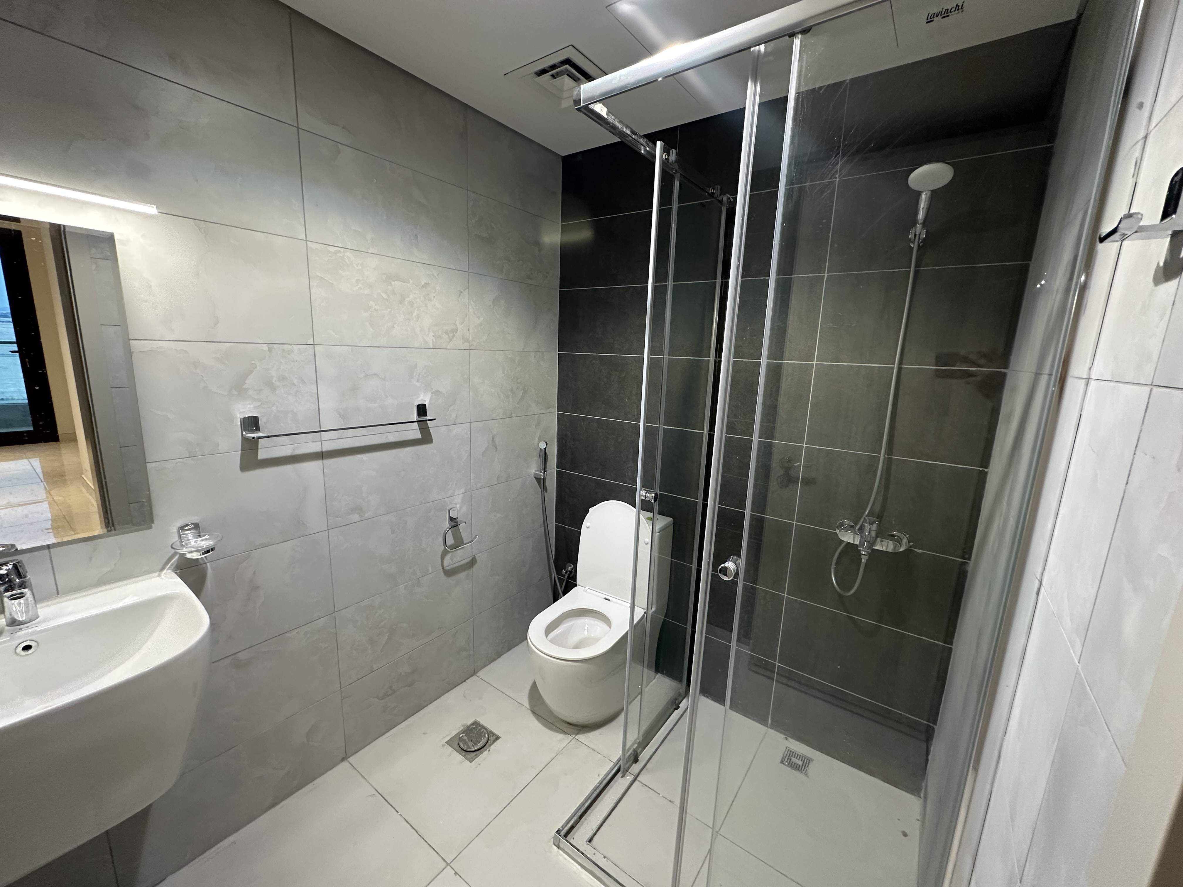 2 Bedroom Fully Furnished Fully City View thumbnail 13