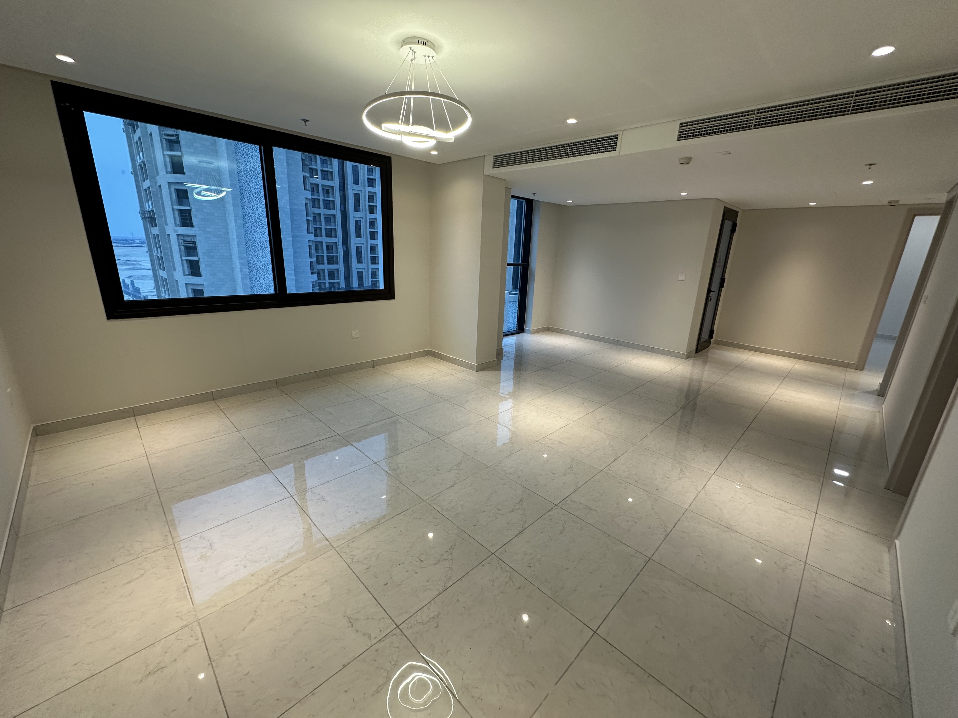 2 Bedroom Fully Furnished Fully City View thumbnail 4