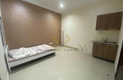 Apartment - Studio - 1 Bathroom for rent in Al Dafna - Al Dafna - Doha Apartment - Studio - 1 Bathroom for rent in Al Dafna - Al Dafna - Doha