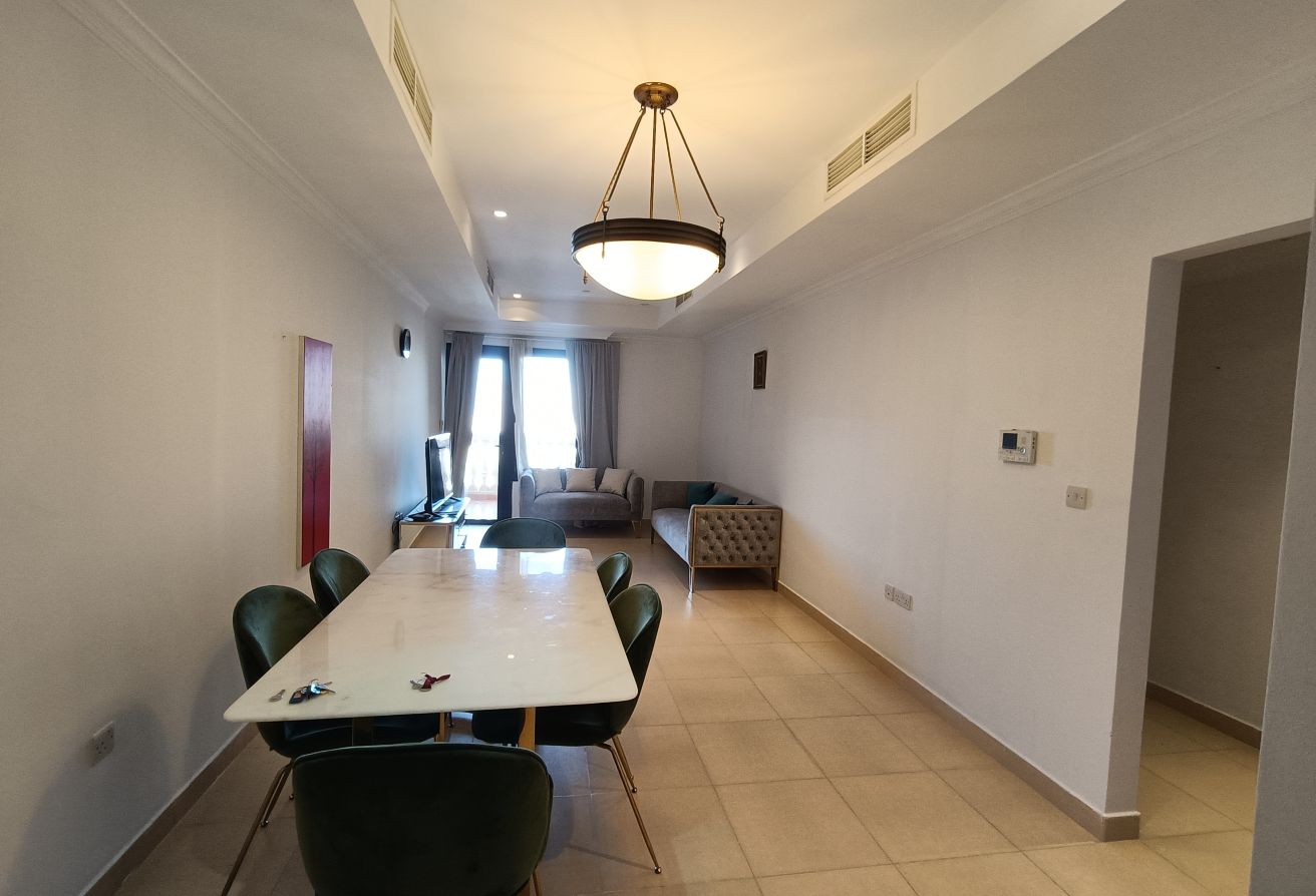 Spacious 1Bhk|Fully Furnished| With Balcony Porto thumbnail 13