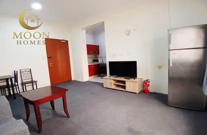 Apartment - 1 Bedroom - 1 Bathroom for rent in Umm Ghuwailina 4 - Umm Ghuwailina - Doha