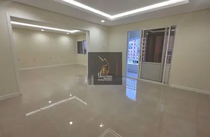 Apartment - 3 Bedrooms - 3 Bathrooms for rent in Musheireb Apartments - Musheireb - Doha