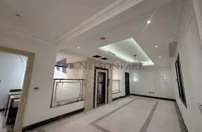 Villa - 5 Bedrooms for rent in Waterfront North Villas - Waterfront Residential - The Waterfront - Lusail Villa - 5 Bedrooms for rent in Waterfront North Villas - Waterfront Residential - The Waterfront - Lusail