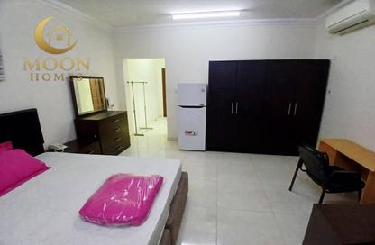 Apartment - Studio - 1 Bathroom for rent in Umm Ghuwailina 4 - Umm Ghuwailina - Doha Apartment - Studio - 1 Bathroom for rent in Umm Ghuwailina 4 - Umm Ghuwailina - Doha