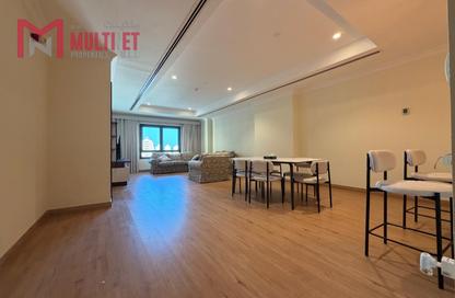 Apartment - 1 - 2 for rent in West Porto Drive - Porto Arabia - The Pearl Island - Doha Apartment - 1 - 2 for rent in West Porto Drive - Porto Arabia - The Pearl Island - Doha