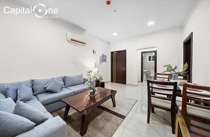 Apartment - 1 Bedroom - 2 Bathrooms for rent in EB10 - Umm Ghuwailina - Doha
