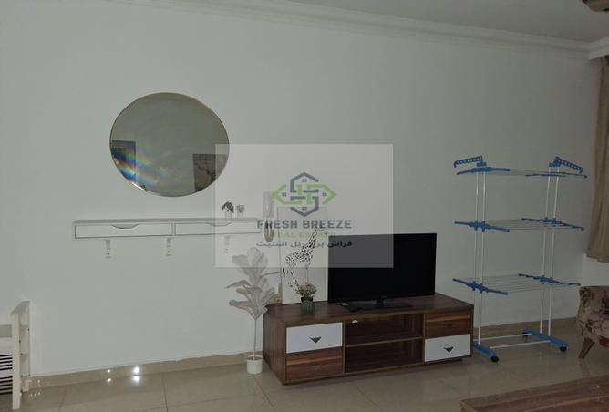 1002100 - Property Image 3