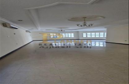 Villa - 6 Bedrooms - 5 Bathrooms for rent in Abu Hamour - Doha