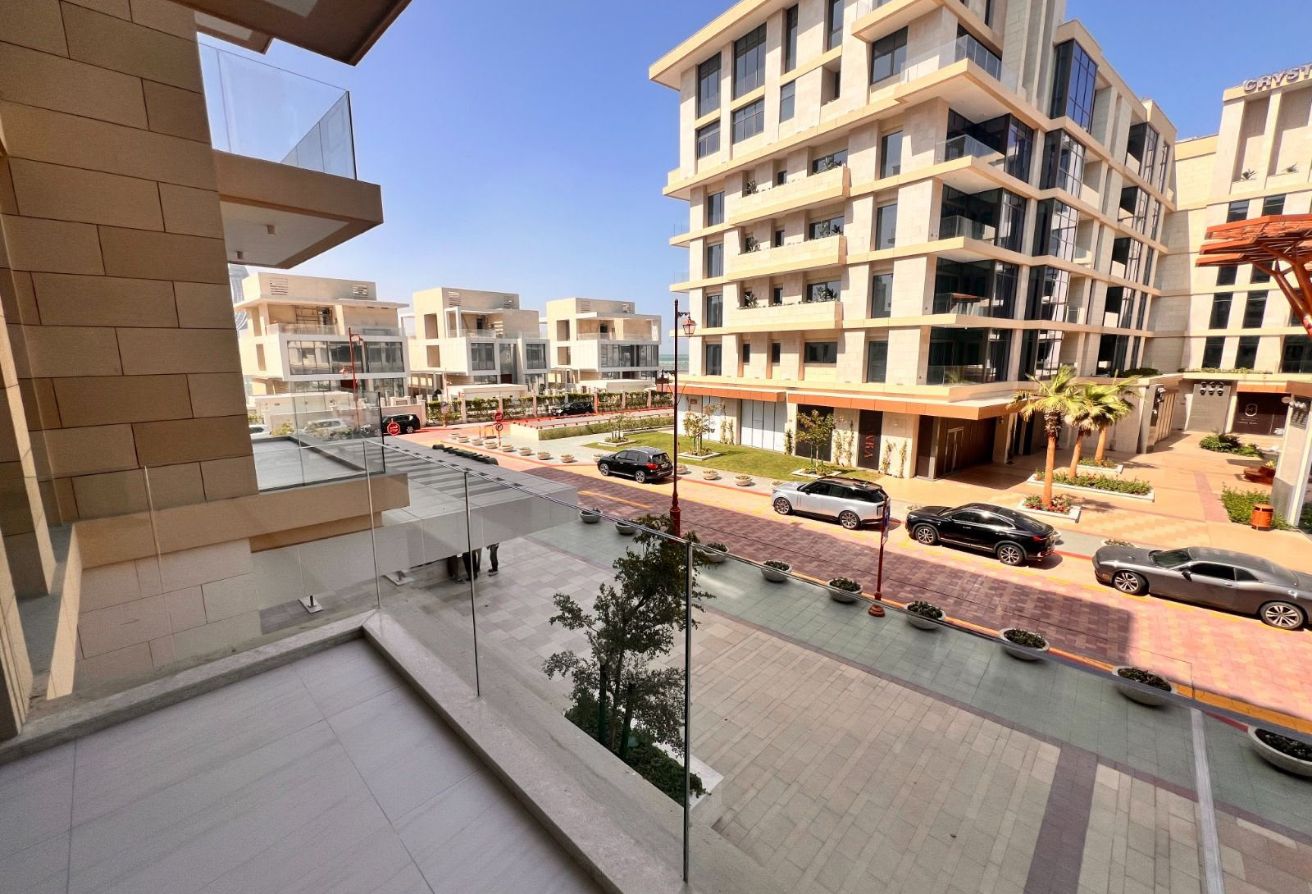 BRAND NEW 1BEDROOM LUXURY FULLY FURNISHED BALCONY thumbnail 2