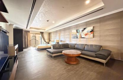 Apartment - Studio - 1 Bathroom for rent in Porto Arabia Townhouses - Porto Arabia - The Pearl Island - Doha