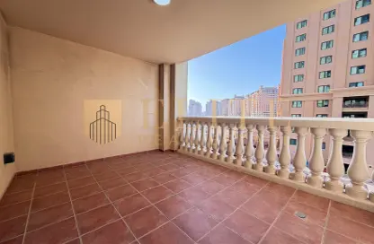 Apartment - Studio - 1 Bathroom for rent in Porto Arabia Townhouses - Porto Arabia - The Pearl Island - Doha