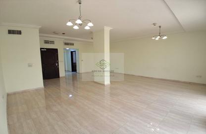 Apartment - 2 Bedrooms - 3 Bathrooms for rent in Umm Ghuwailina 4 - Umm Ghuwailina - Doha Apartment - 2 Bedrooms - 3 Bathrooms for rent in Umm Ghuwailina 4 - Umm Ghuwailina - Doha