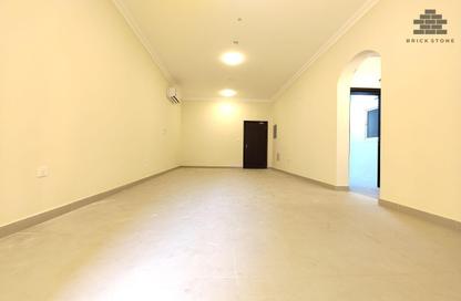 Apartment - 3 Bedrooms - 3 Bathrooms for rent in Anas Street - Fereej Bin Mahmoud North - Fereej Bin Mahmoud - Doha