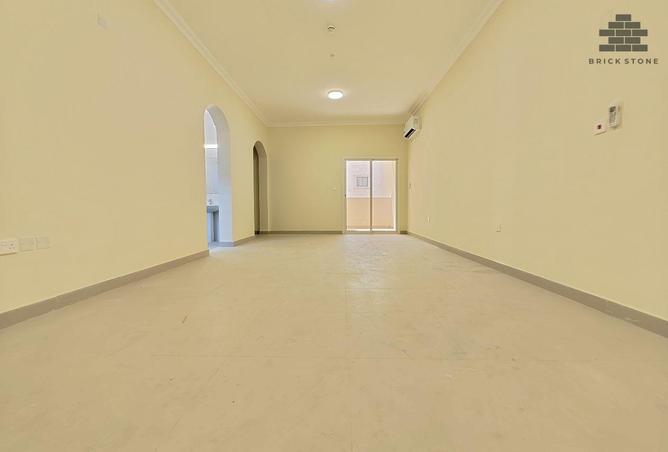 57304060 - Property Main Image