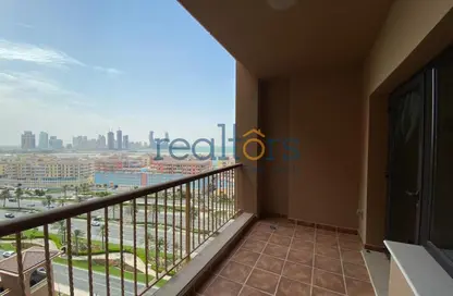 Apartment - 1 Bedroom - 2 Bathrooms for rent in West Porto Drive - Porto Arabia - The Pearl Island - Doha