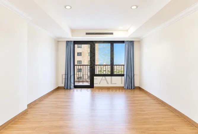 64478302 - Property Image 2