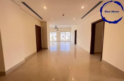 (بنتهاوس  (روف - 3 غرف نوم - 4 حمامات للايجار في جنوب فوكس هيلس - فوكس هيلز - الوسيل