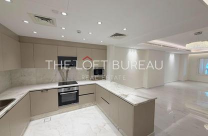 Apartment - 2 Bedrooms - 3 Bathrooms for sale in East Porto Drive - Porto Arabia - The Pearl Island - Doha