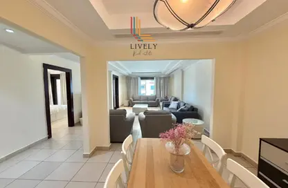 Apartment - 1 Bedroom - 2 Bathrooms for rent in East Porto Drive - Porto Arabia - The Pearl Island - Doha Apartment - 1 Bedroom - 2 Bathrooms for rent in East Porto Drive - Porto Arabia - The Pearl Island - Doha
