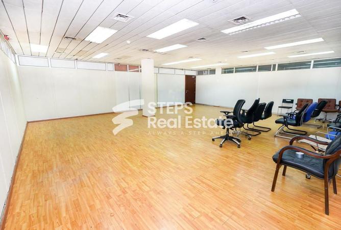 53520457 - صورة العقار 2