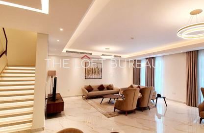 Villa - 5 Bedrooms - 6 Bathrooms for rent in Floresta Gardens - Floresta Gardens - The Pearl Island - Doha