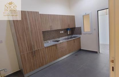Villa - 6 Bedrooms - 7 Bathrooms for rent in Muraikh - AlMuraikh - Doha
