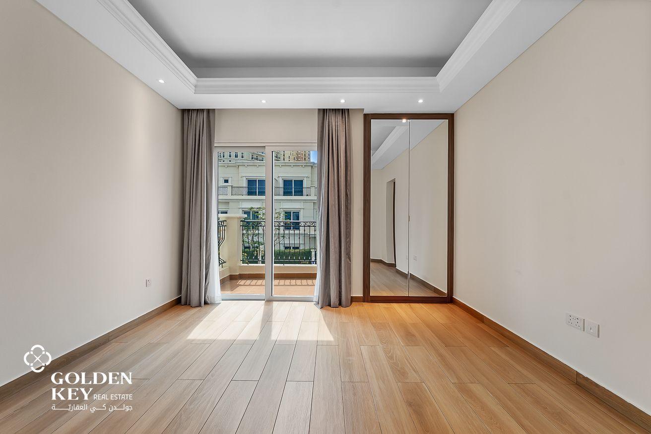 NO COMMISSION | VILLA 6BR with Terrace | Floresta