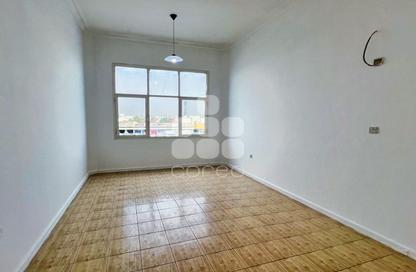 Office Space - Studio - 2 Bathrooms for rent in Salwa Road - Old Industrial Area - Al Rayyan - Doha