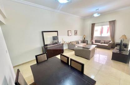 Apartment - 2 Bedrooms - 2 Bathrooms for rent in Al Nasr Street - Al Nasr - Doha