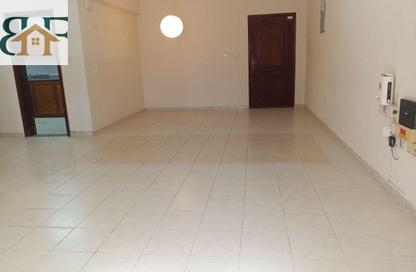 Apartment - 2 - 2 for rent in Al Mansoura - Doha