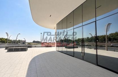 Shop - Studio - 1 for rent in West Bay Tower - West Bay - West Bay - Doha