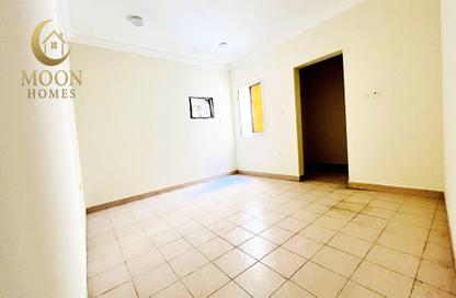 Apartment - 2 Bedrooms - 2 Bathrooms for rent in Umm Ghuwailina 4 - Umm Ghuwailina - Doha Apartment - 2 Bedrooms - 2 Bathrooms for rent in Umm Ghuwailina 4 - Umm Ghuwailina - Doha