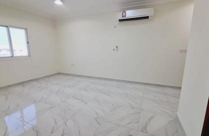 Apartment - 2 Bedrooms - 1 Bathroom for rent in Old Airport Residential Apartments - Old Airport Road - Doha Apartment - 2 Bedrooms - 1 Bathroom for rent in Old Airport Residential Apartments - Old Airport Road - Doha