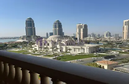 Apartment - 1 Bedroom - 2 Bathrooms for rent in West Porto Drive - Porto Arabia - The Pearl Island - Doha