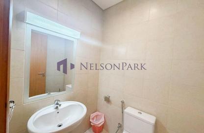 Apartment - 2 Bedrooms - 2 Bathrooms for rent in Zig Zag Tower A - Zig Zag Towers - West Bay - Doha