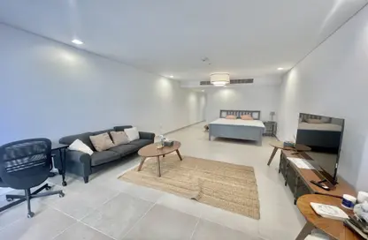 Apartment - Studio - 1 Bathroom for rent in Al Mutahidah Tower - Viva Bahriyah - The Pearl Island - Doha