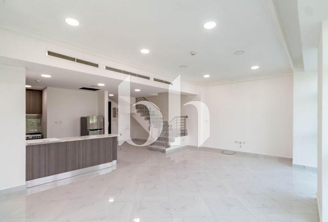 1020449 - Property Image 2