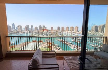 Apartment - 2 Bedrooms - 3 Bathrooms for rent in Tower 28 - Porto Arabia - The Pearl Island - Doha