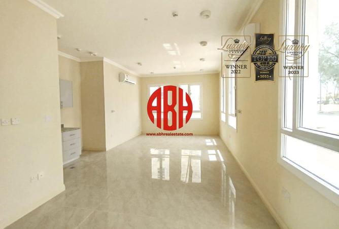 54152261 - Property Image 2