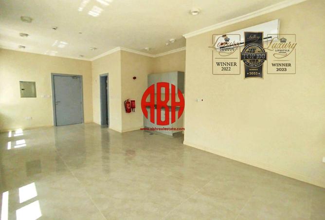 54152261 - Property Image 3