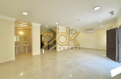 Compound - 6 Bedrooms - 6 Bathrooms for rent in Al Kheesa - Al Kheesa - Umm Salal Mohammed