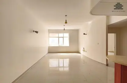 Apartment - 2 Bedrooms - 2 Bathrooms for rent in EB12 - Fereej Bin Mahmoud North - Fereej Bin Mahmoud - Doha